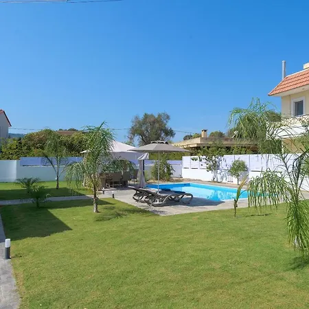 Villa Costa *