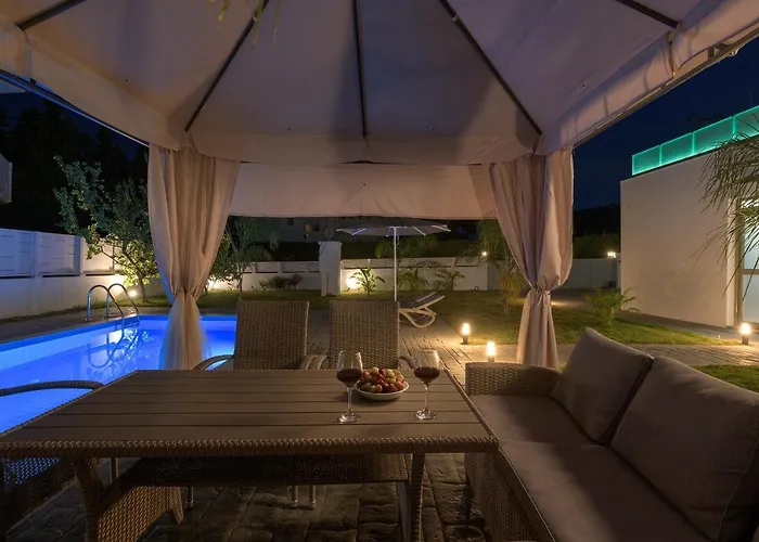 Costa إكْسِيا