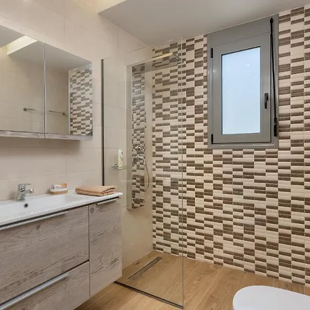 Costa * イキソス